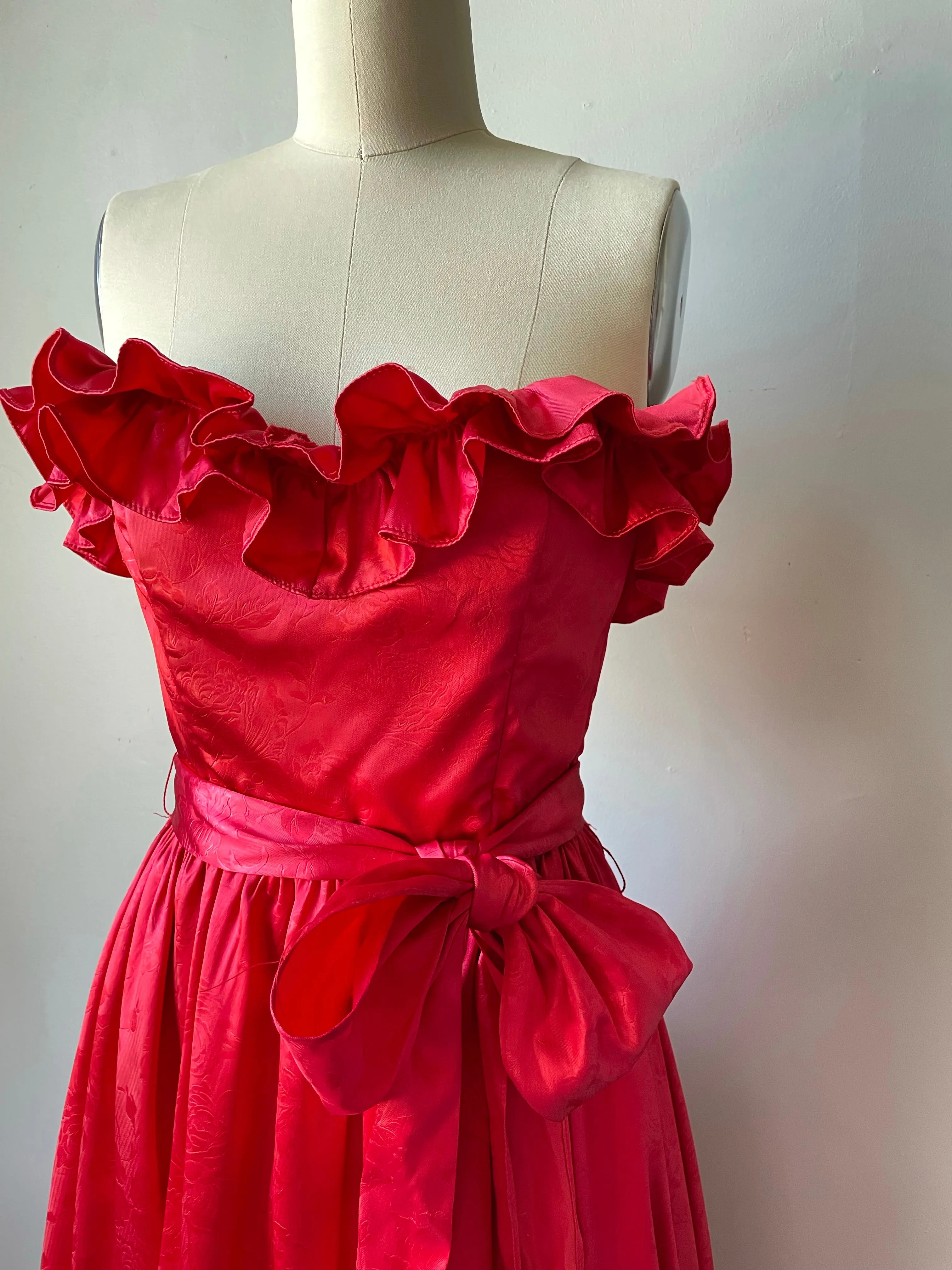 1980s GUNNE SAX Dress Satin Red XS