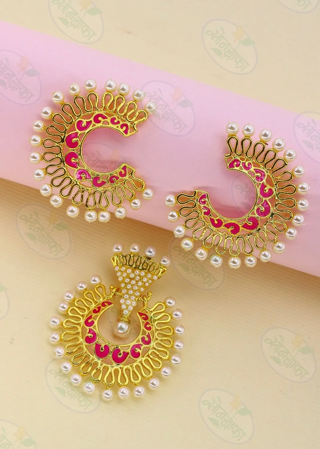 BEAUTEOUS MOTI EARRINGS