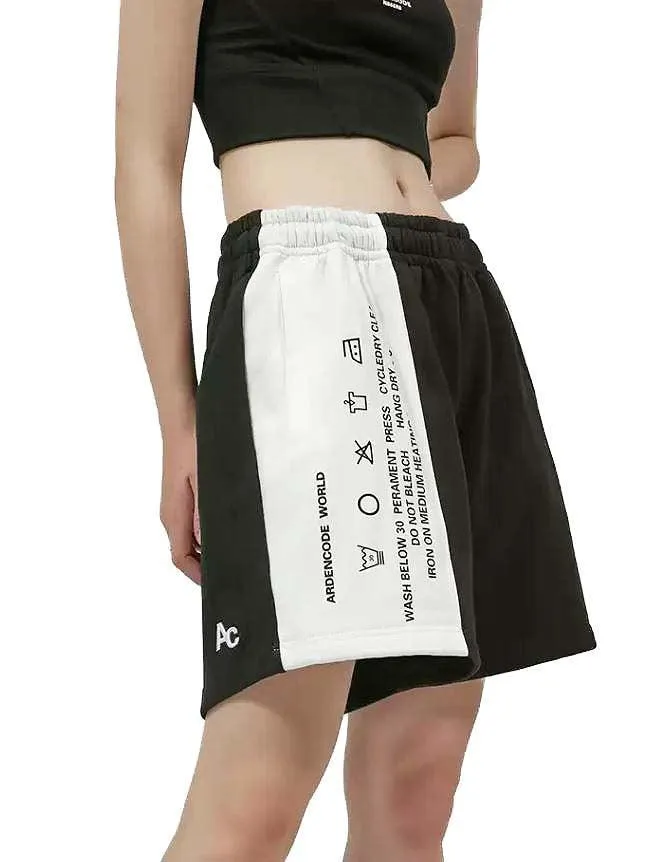 Black Washing-Instructions Shorts