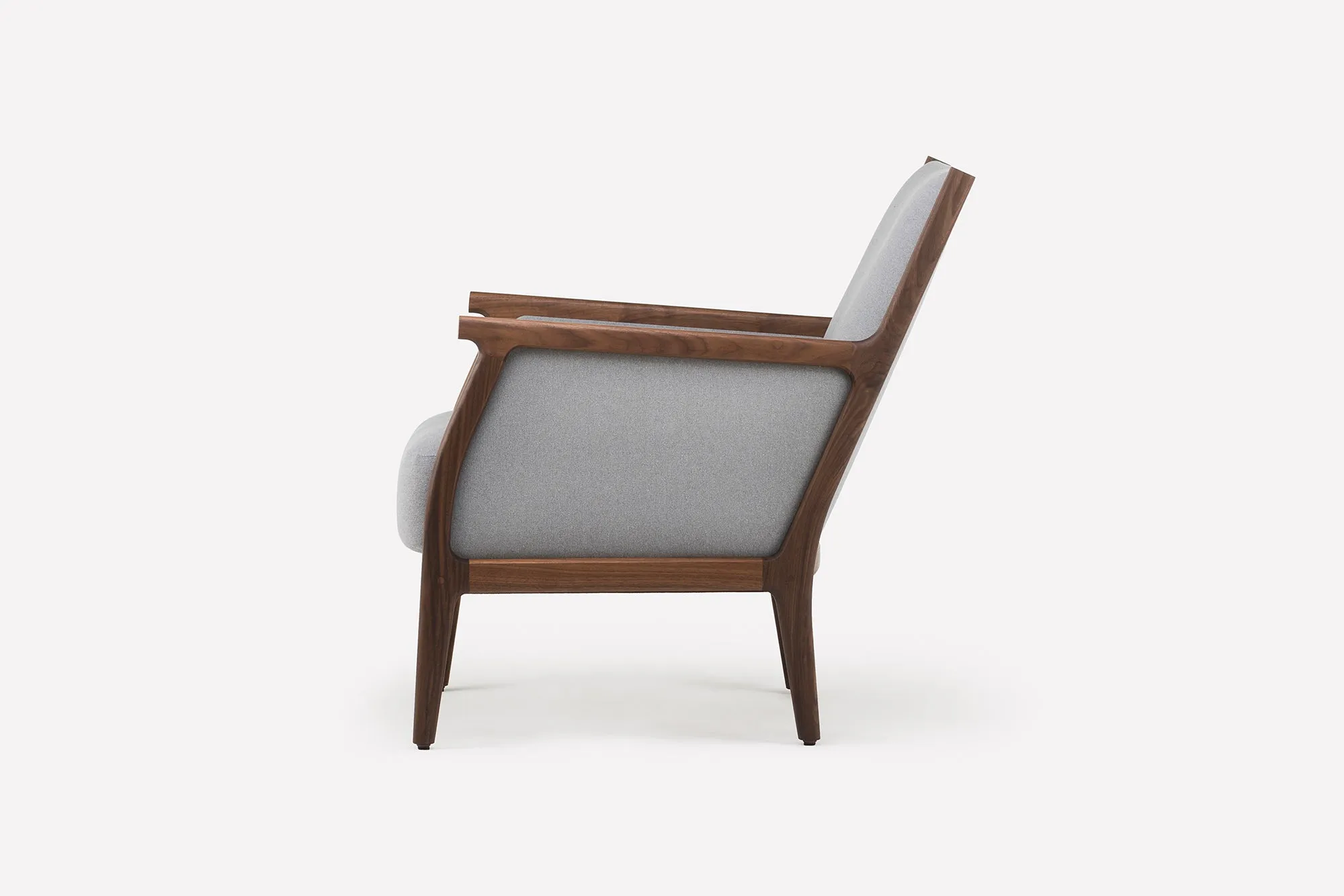 MIRA LOUNGE CHAIR