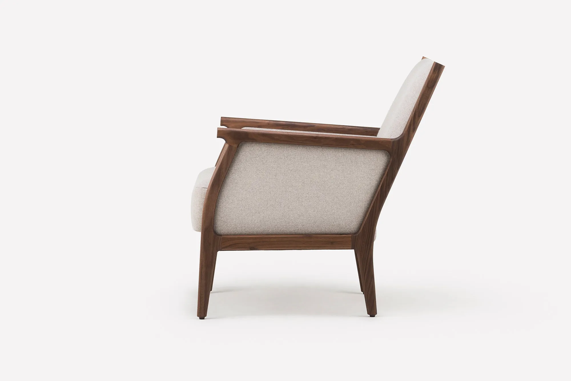 MIRA LOUNGE CHAIR