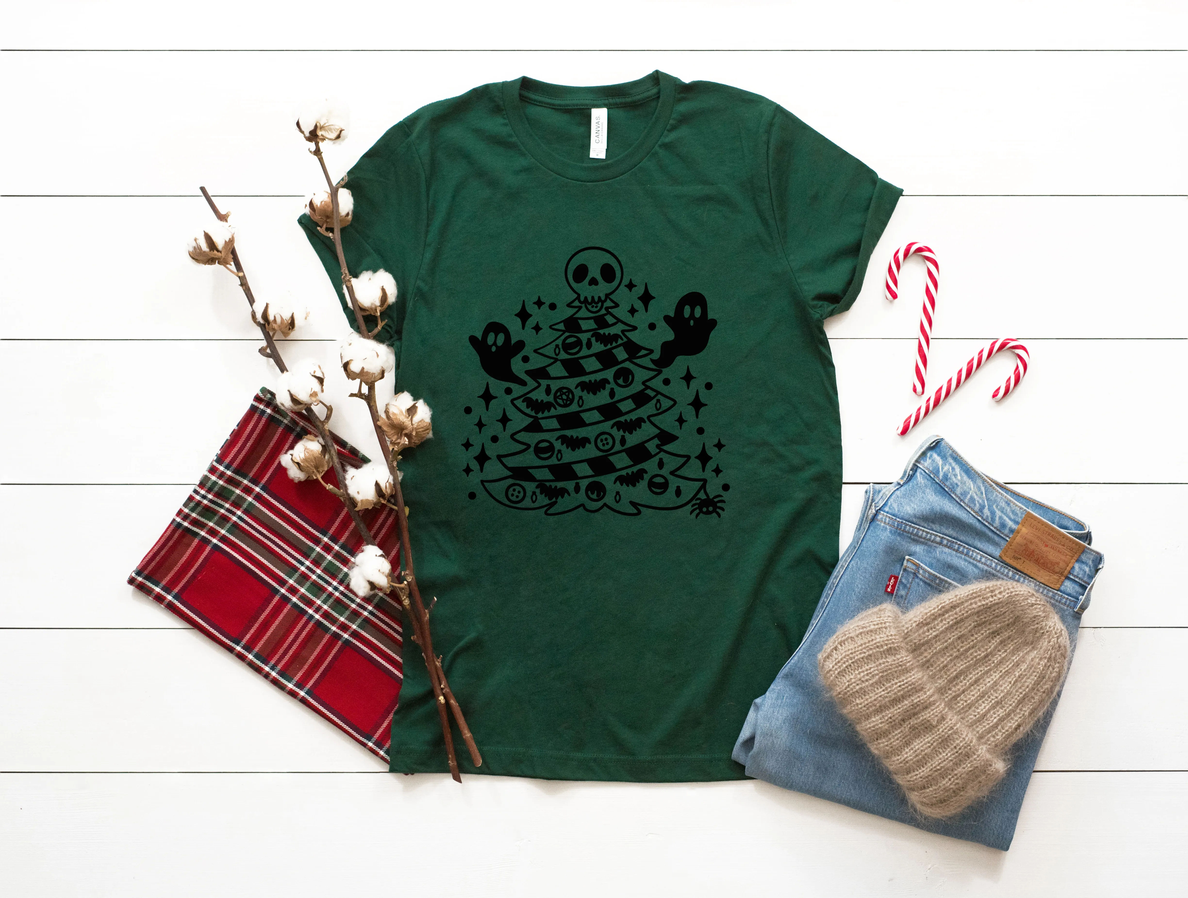 "Creepmas Tree" Spooky Holiday Tee - Unisex Shirt