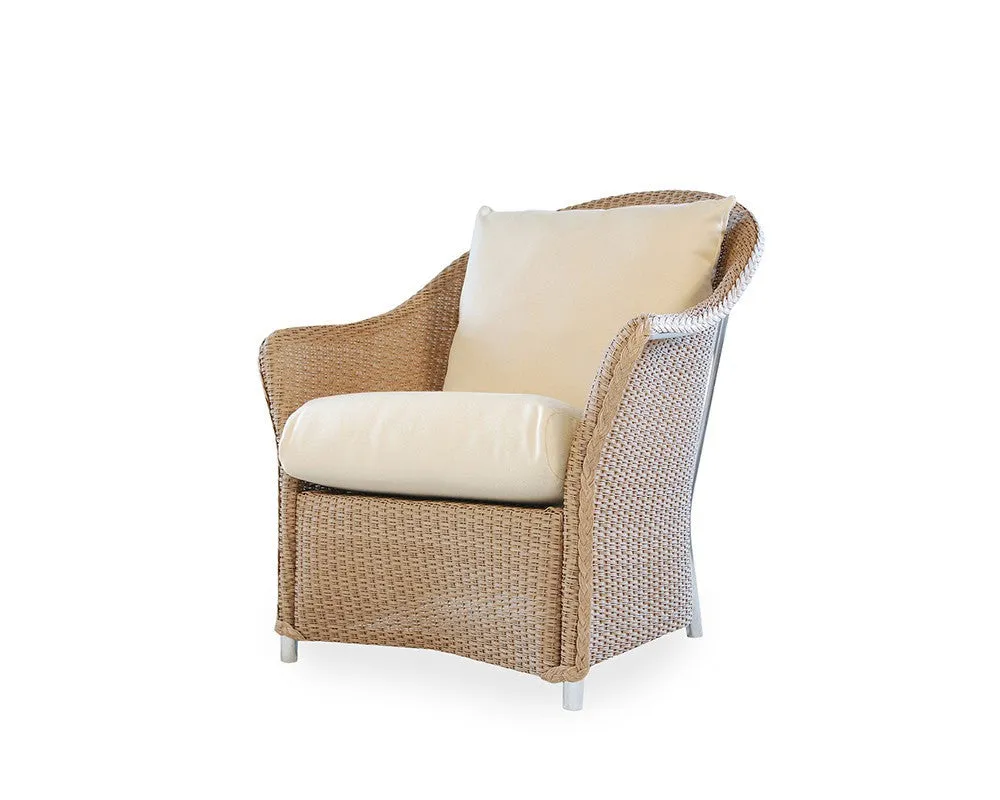 Weekend Retreat Outdoor Wicker Lounge Chair