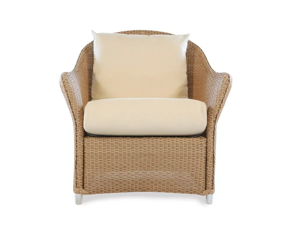 Weekend Retreat Outdoor Wicker Lounge Chair